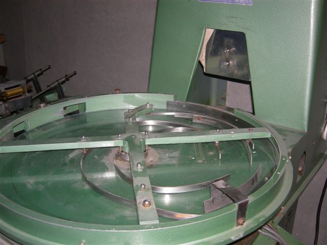 TB5 Rotary table and Scroll assy
